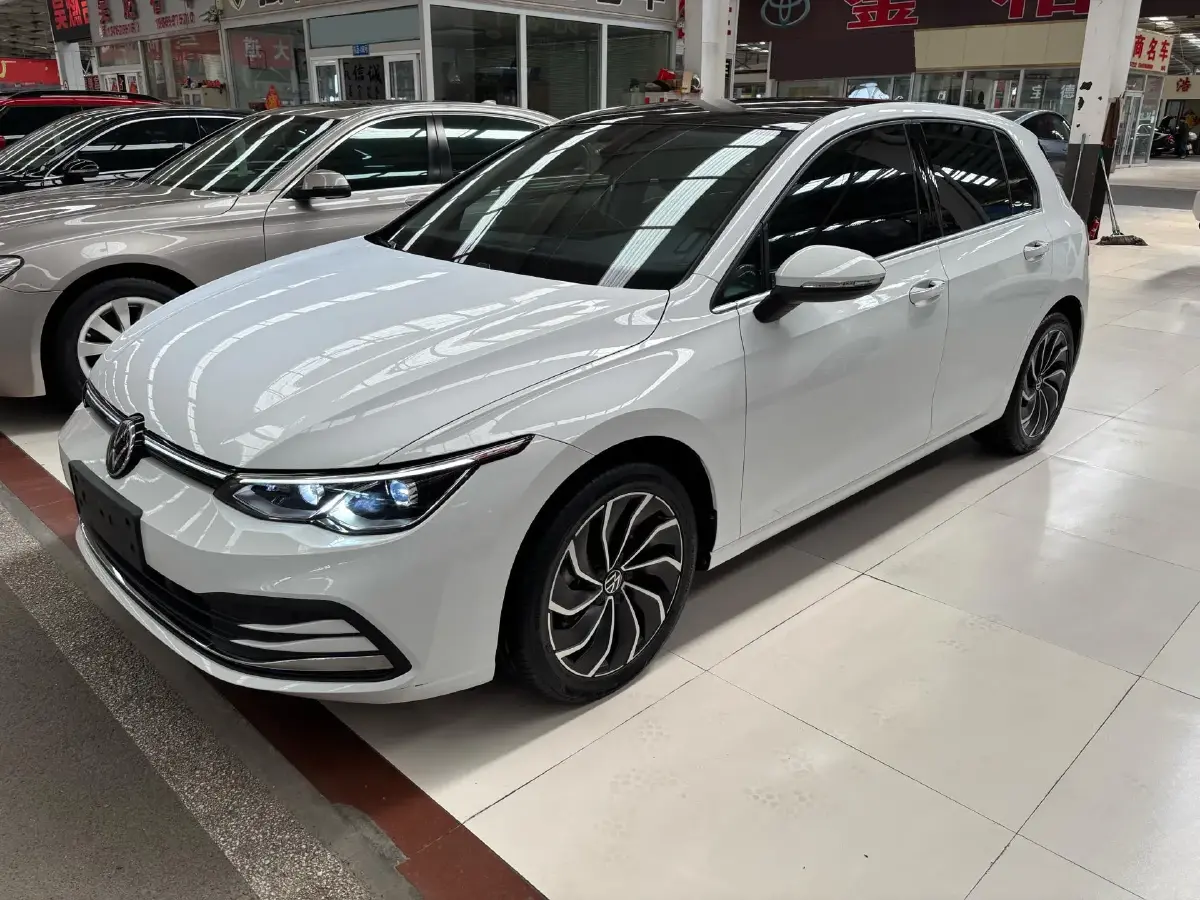 2021 Volkswagen Golf 1.4T 150HP L4 7DCT