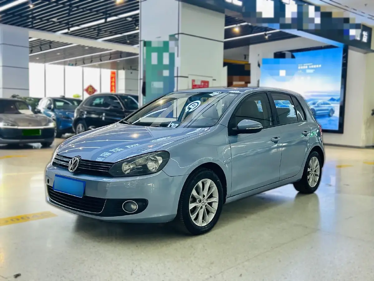 2012 Volkswagen Golf 1.4T 131HP L4 5MT