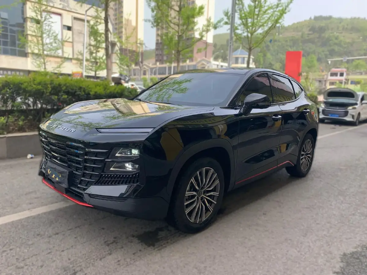 2024 Jetour DASHING 1.5T 156HP L4 6DCT
