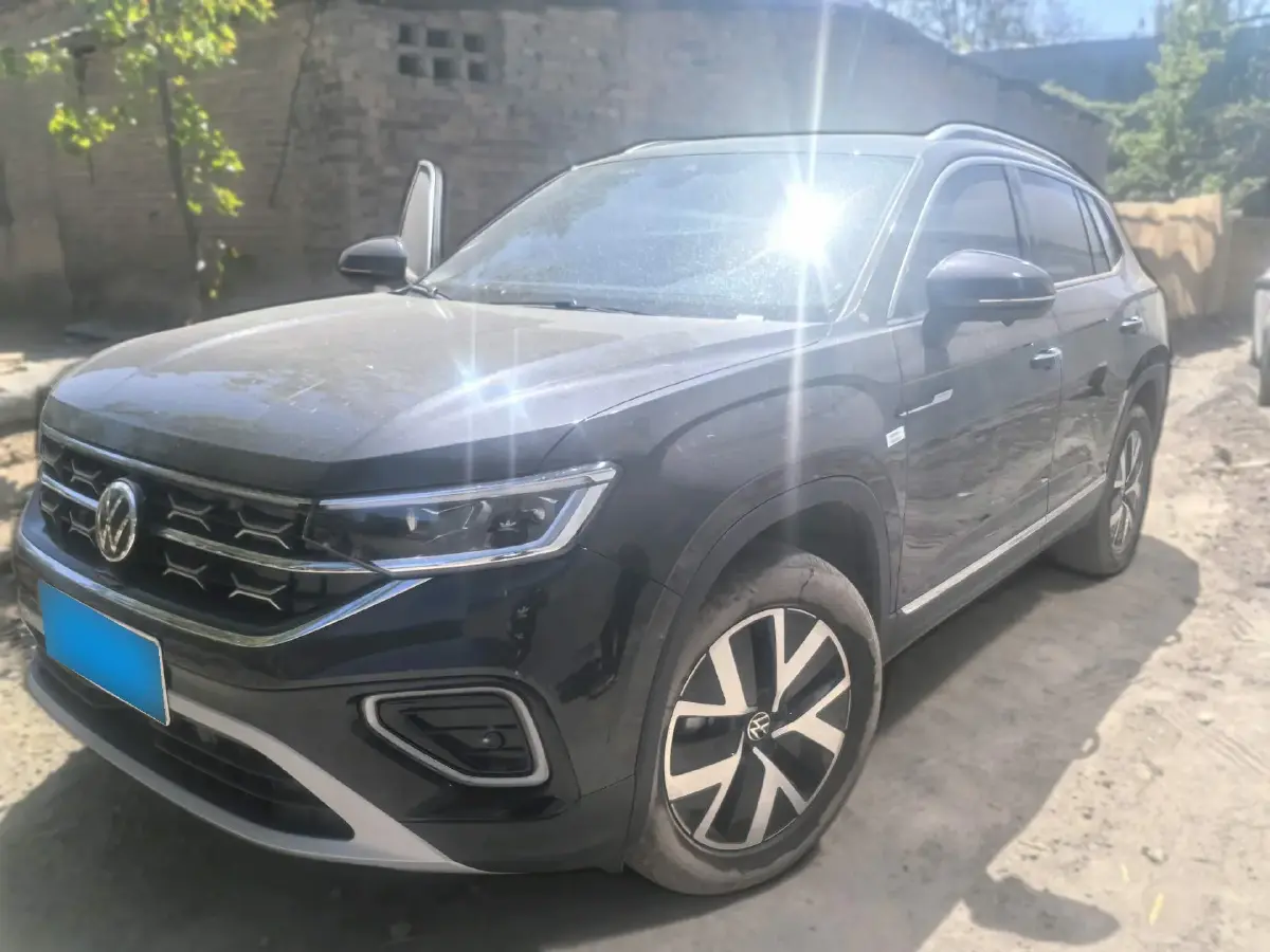 2024 Volkswagen Tayron 2.0T 186HP L4 7DCT