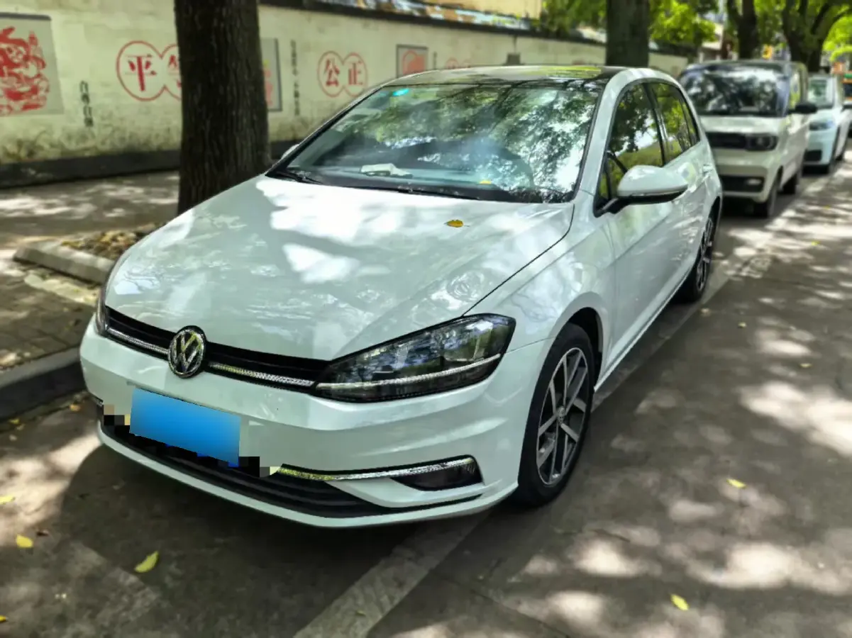 2020 Volkswagen Golf 1.4T 150HP L4 7DCT