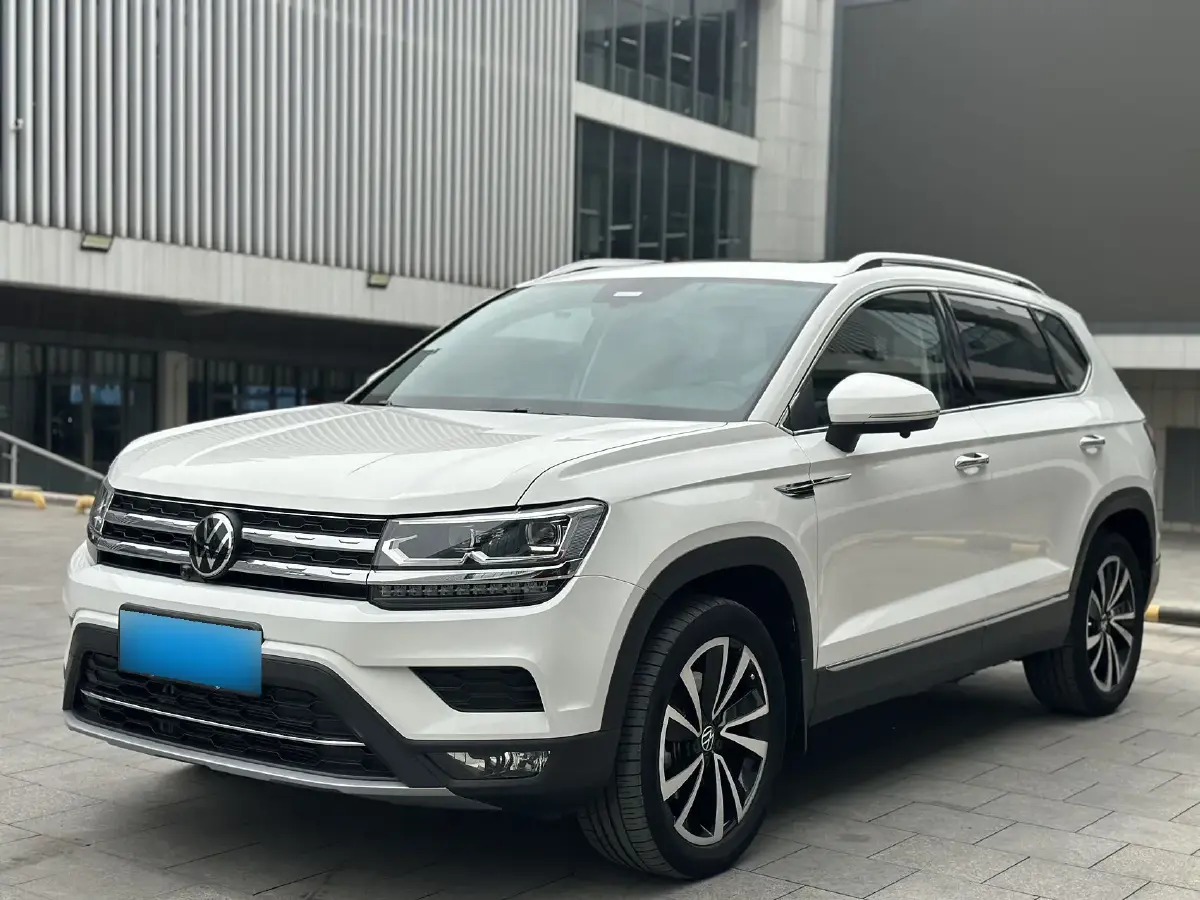 2022 Volkswagen Tharu 2.0T 186HP L4 7DCT