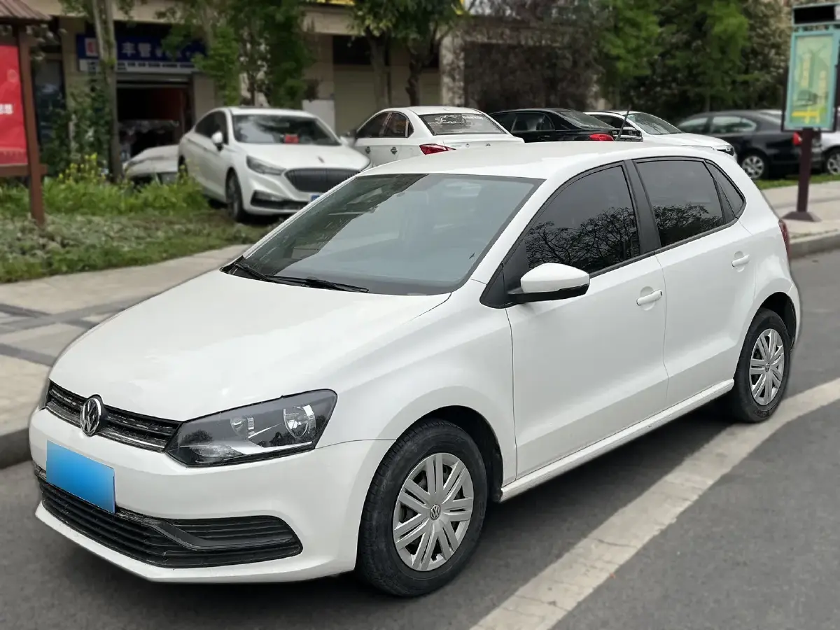 2018 Volkswagen Polo 1.5L 110HP L4 6AT