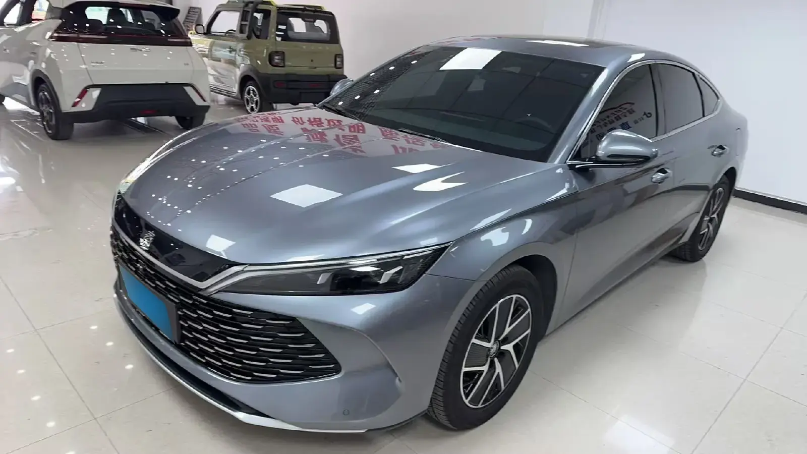 2024 BYD QinL 1.5L 101HP L4 E-CVT PHEV 15.87KWH