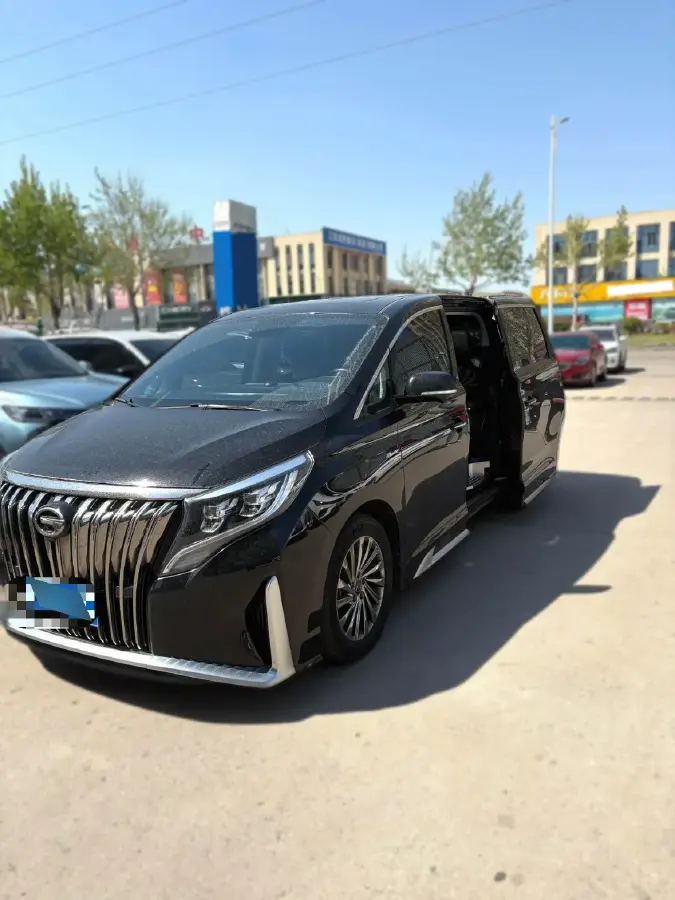 2021 GAC Trumpchi M8 2.0T 252HP L4 8AT