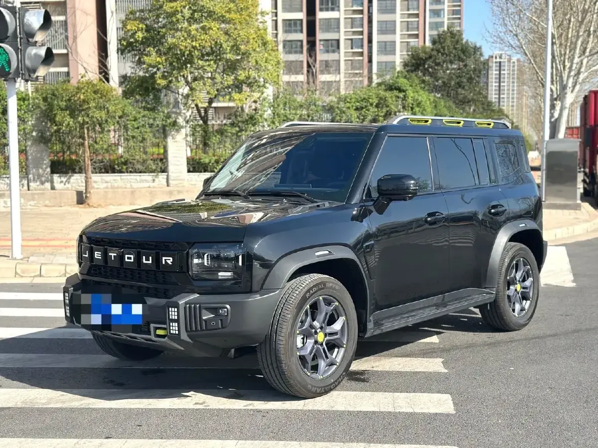 2023 Jetour Traveller 2.0T 254HP L4 7DCT