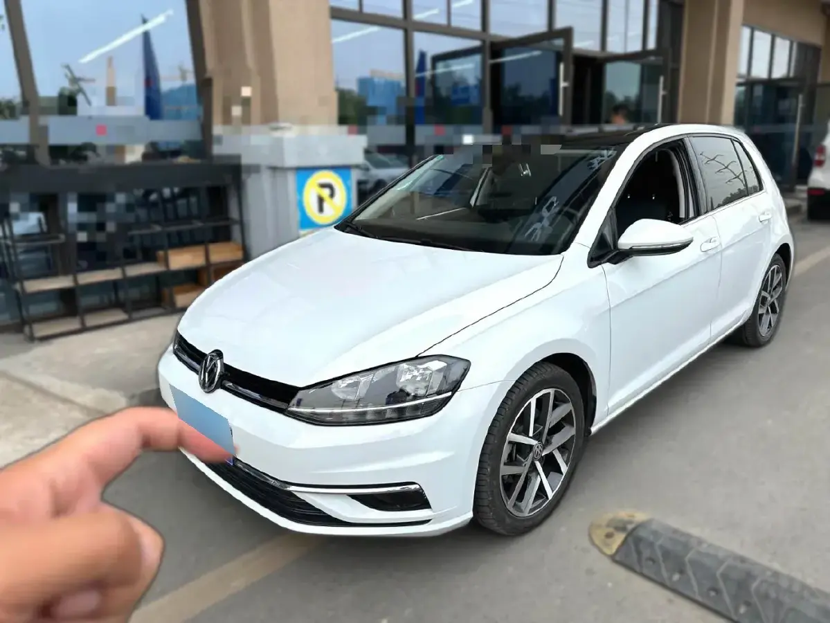 2019 Volkswagen Golf 1.4T 150HP L4 7DCT