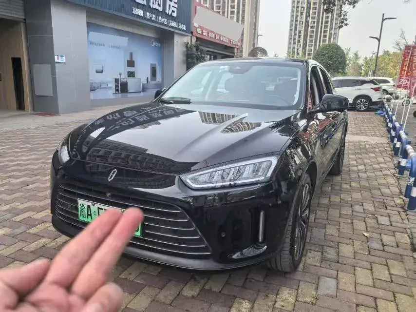 2022 HIMA AITO M5 Range Extended 125HP REEV 40KWH