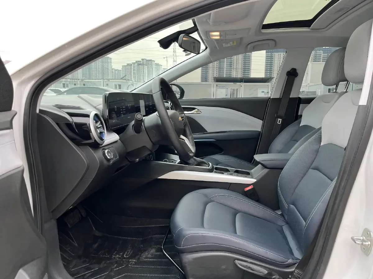 2023 Chevrolet Monza 1.5L 113HP L4 6DCT,autocango,china used car exporter,china ev exporter,chinese used car exporter,chinese used ev exporter