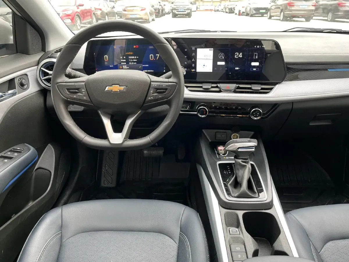 2023 Chevrolet Monza 1.5L 113HP L4 6DCT,autocango,china used car exporter,china ev exporter,chinese used car exporter,chinese used ev exporter