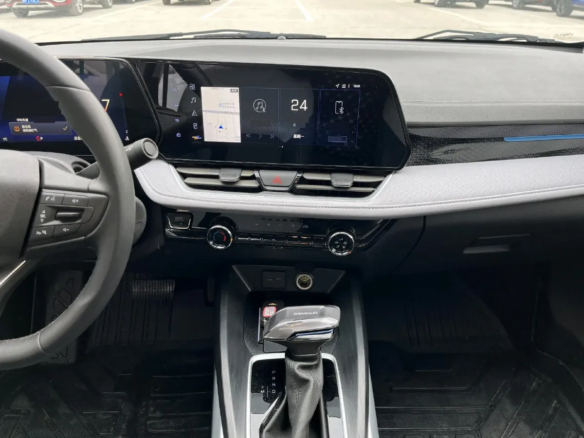 2023 Chevrolet Monza 1.5L 113HP L4 6DCT,autocango,china used car exporter,china ev exporter,chinese used car exporter,chinese used ev exporter