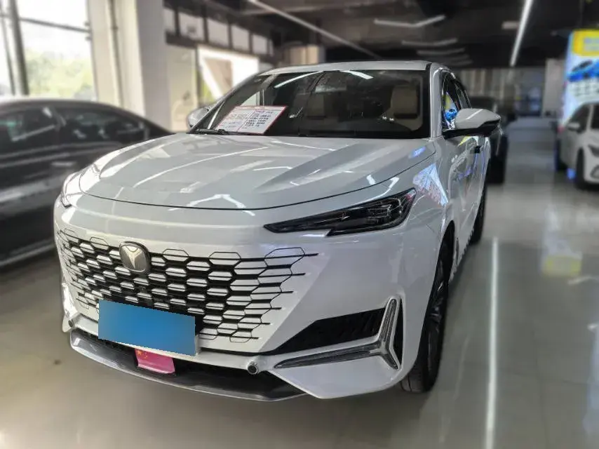 2021 ChangAn UNI-K 2.0T 233HP L4 8AT