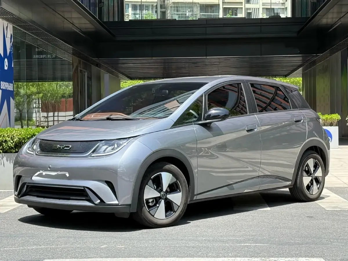 2023 BYD Dolphin BEV 44.928KWH