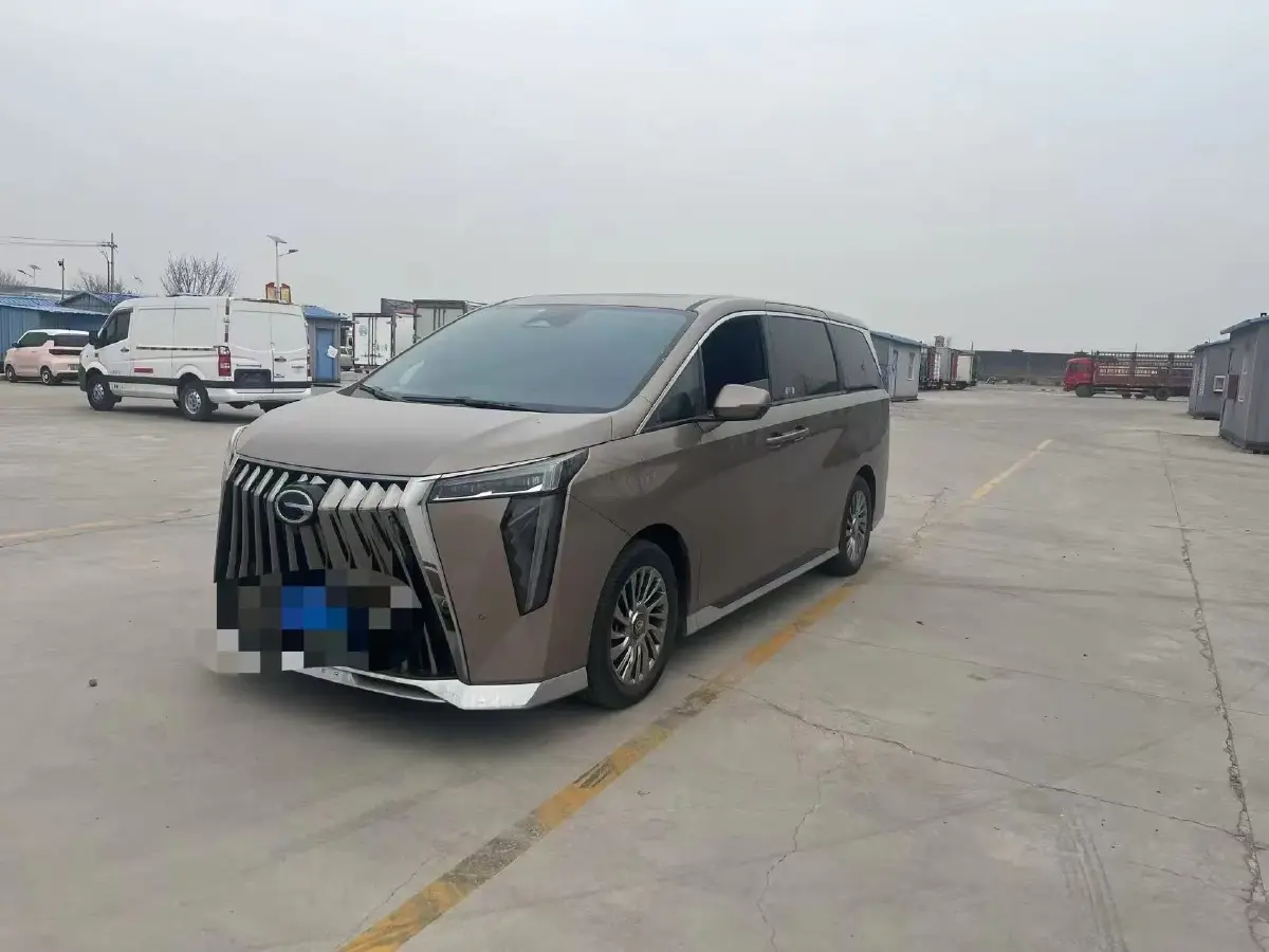 2023 GAC Trumpchi M8 2.0T 190HP L4 E-CVT Hybrid