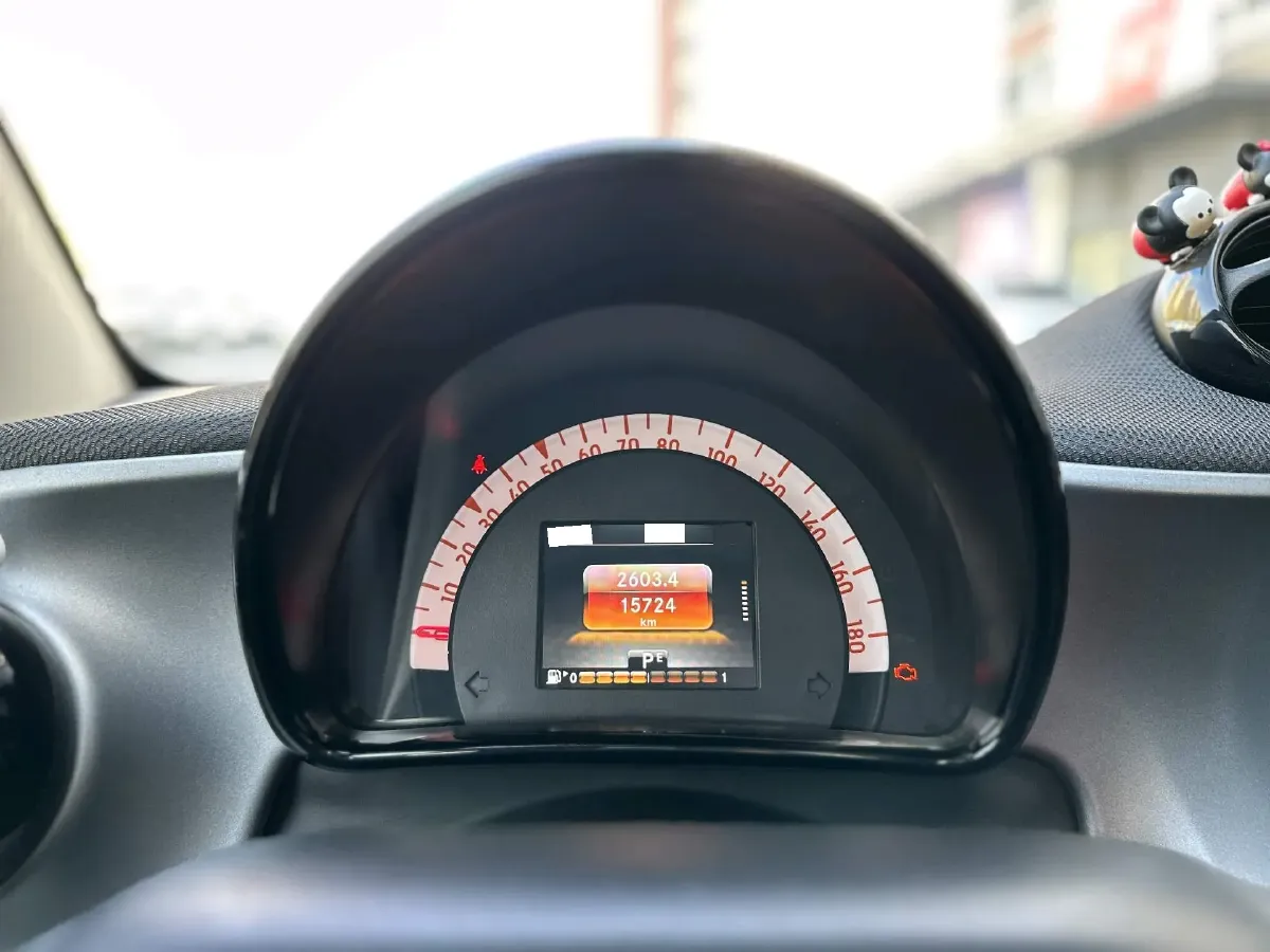 2019 Smart smart fortwo 0.9T 90HP L3 6DCT,autocango,china used car exporter,china ev exporter,chinese used car exporter,chinese used ev exporter