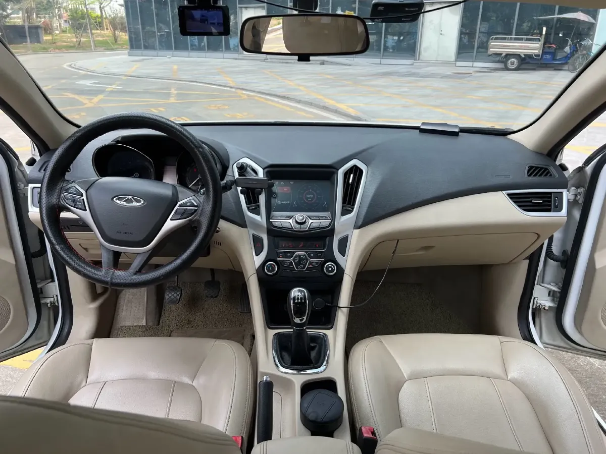 2015 Chery Arrizo 7 1.6L 126HP L4 CVT,autocango,china used car exporter,china ev exporter,chinese used car exporter,chinese used ev exporter