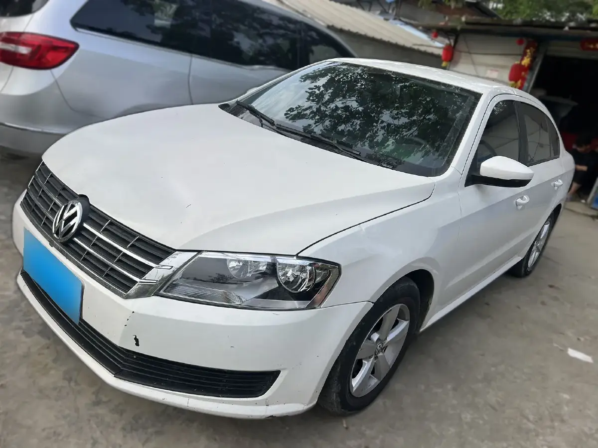 2013 Volkswagen Lavida 1.6L 110HP L4 5MT