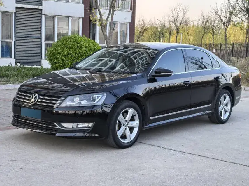 2011 Volkswagen Passat 1.8T 160HP L4 7DCT