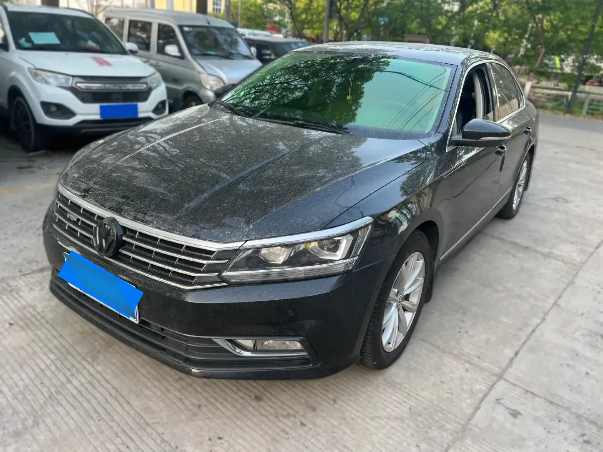 2017 Volkswagen Passat 1.4T 150HP L4 7DCT