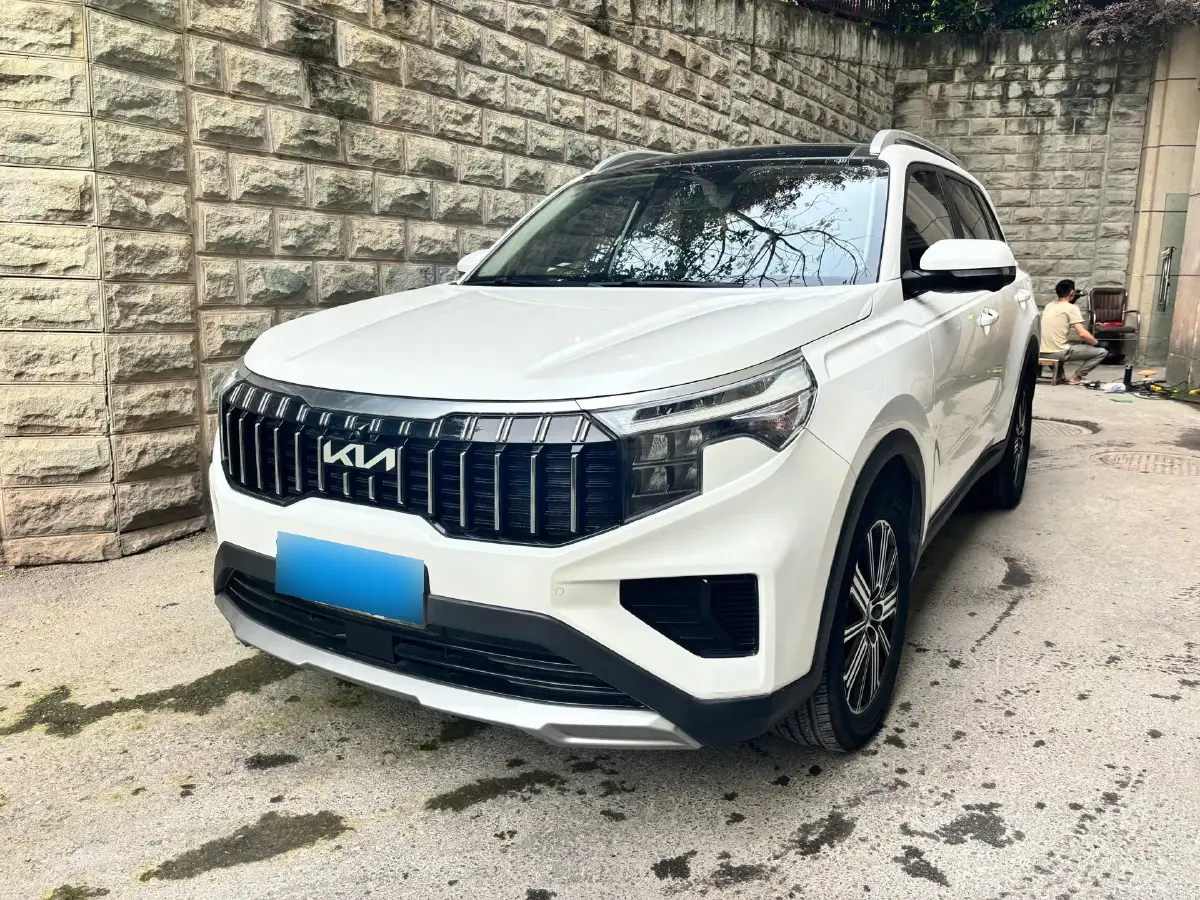 2021 Kia Sportage R 2.0L 161HP L4 6AT