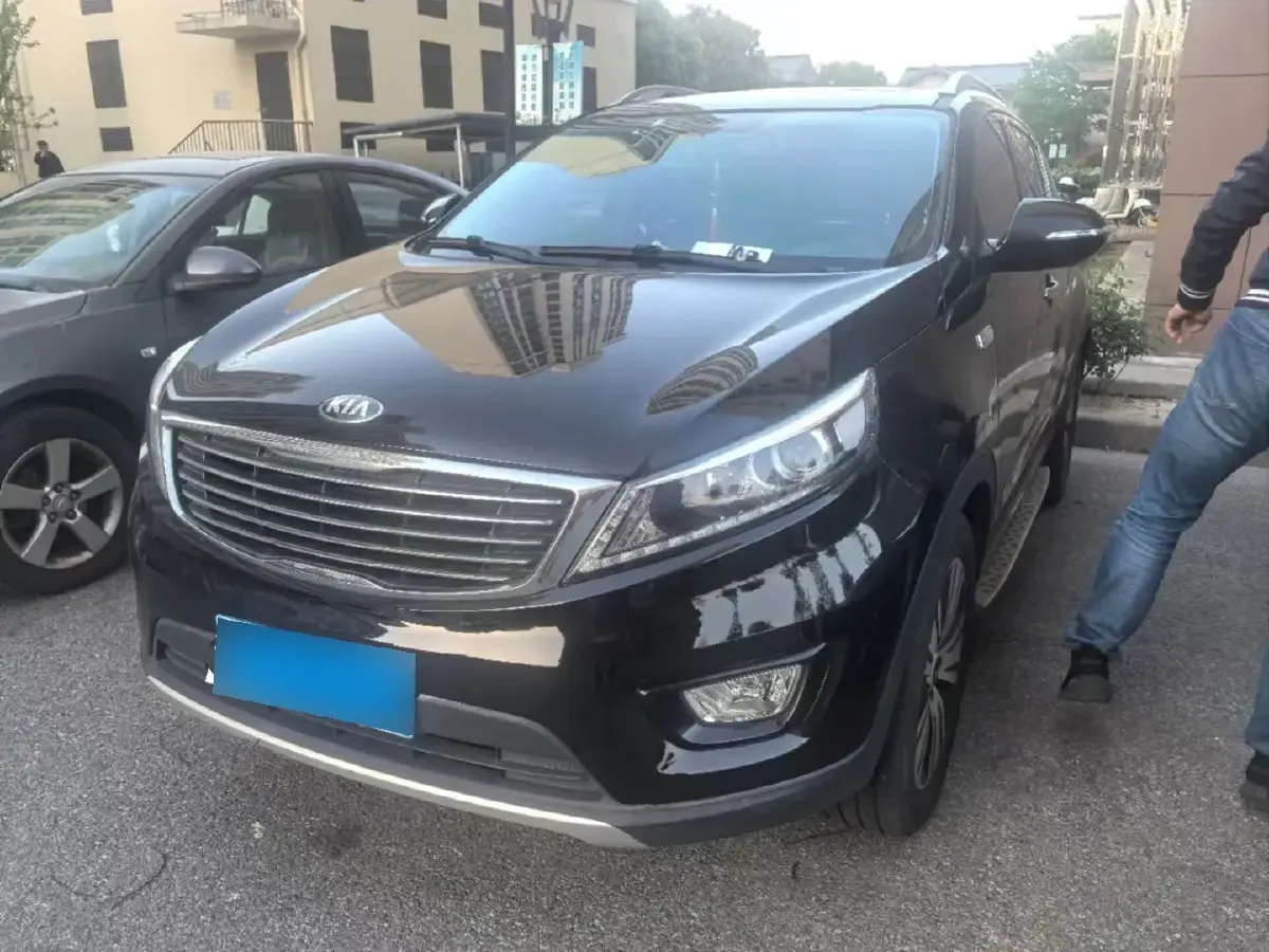 2015 Kia Sportage R 2.0L 165HP L4 6MT