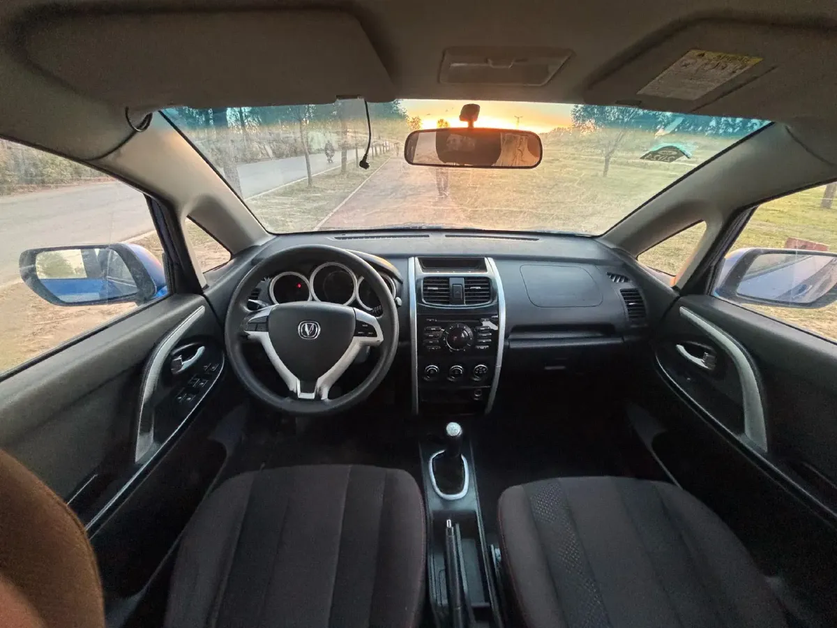 2014 ChangAn CX20 1.4L 101HP L4 5MT,autocango,china used car exporter,china ev exporter,chinese used car exporter,chinese used ev exporter