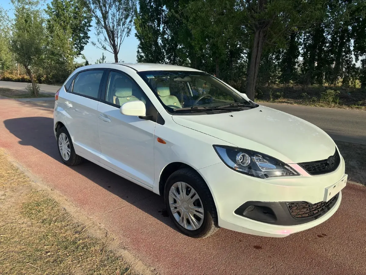2013 Chery Fulwin 2 1.5L 109HP L4 5AMT,autocango,china used car exporter,china ev exporter,chinese used car exporter,chinese used ev exporter