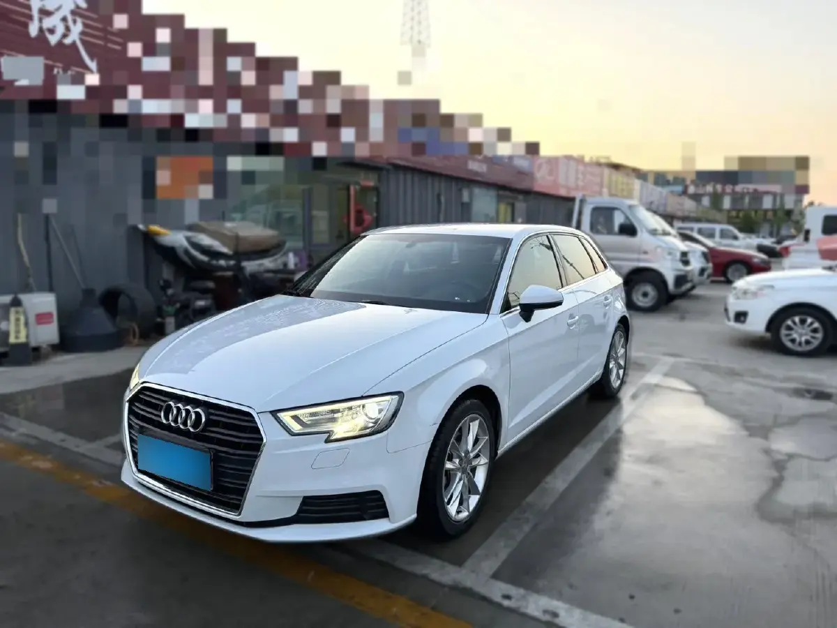 2025 Audi A3 1.5T 160HP L4 7DCT
