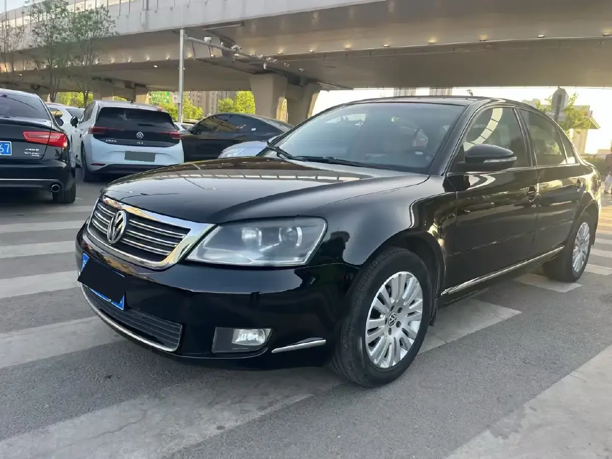 2011 Volkswagen Passat 1.8T 163HP L4 5AT