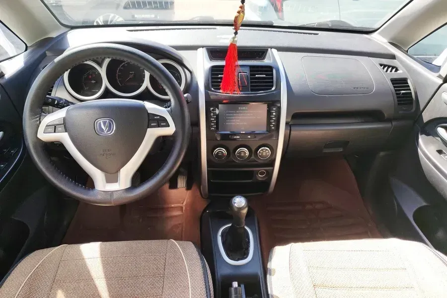 2014 ChangAn CX20 1.4L 101HP L4 5AMT,autocango,china used car exporter,china ev exporter,chinese used car exporter,chinese used ev exporter