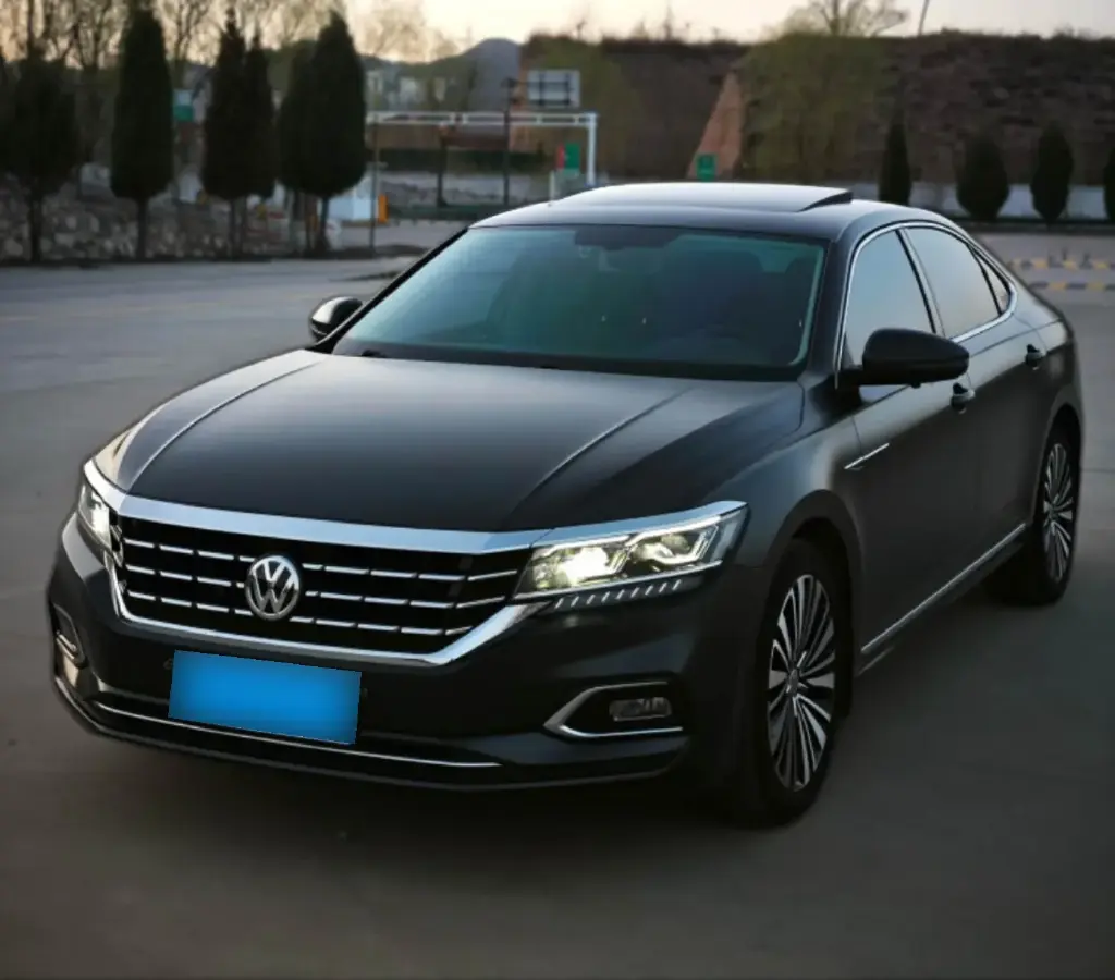 2019 Volkswagen Passat 2.0T 186HP L4 7DCT