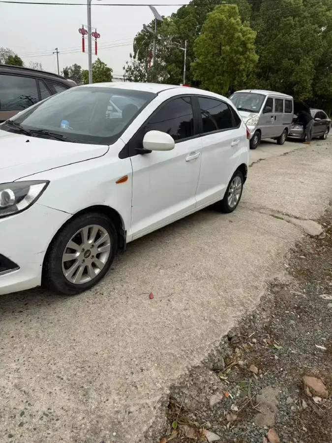 2015 Chery Fulwin 2 1.5L 109HP L4 5MT,autocango,china used car exporter,china ev exporter,chinese used car exporter,chinese used ev exporter