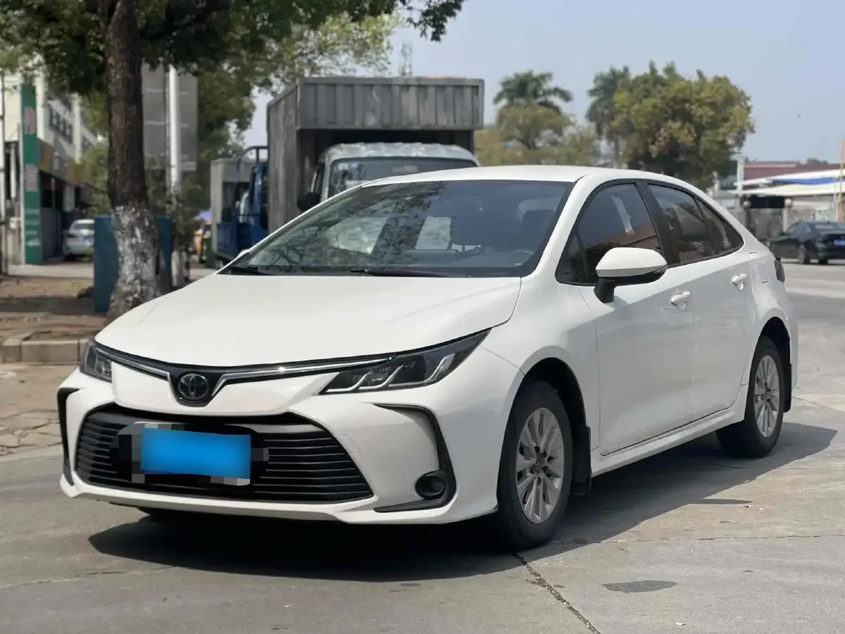 2021 Toyota Corolla 1.2T 116HP L4 CVT