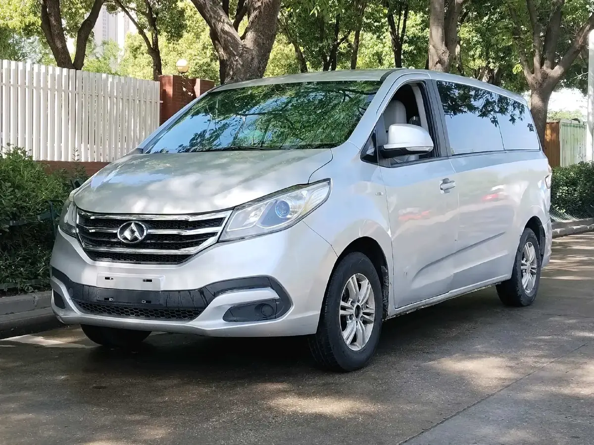 2016 MAXUS G10 2.0T 224HP L4 6AT