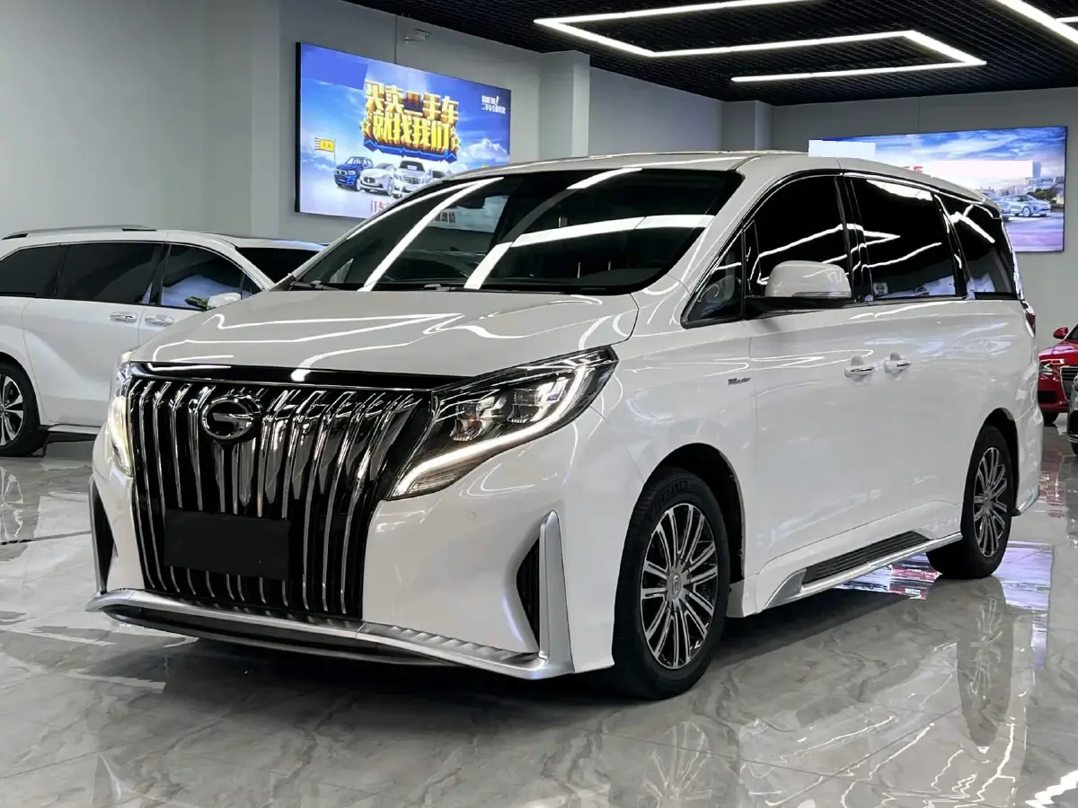 2021 GAC Trumpchi M8 2.0T 252HP L4 8AT