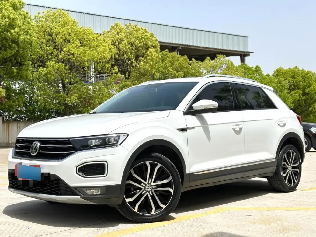 2019 Volkswagen T-Roc 1.4T 150HP L4 7DCT