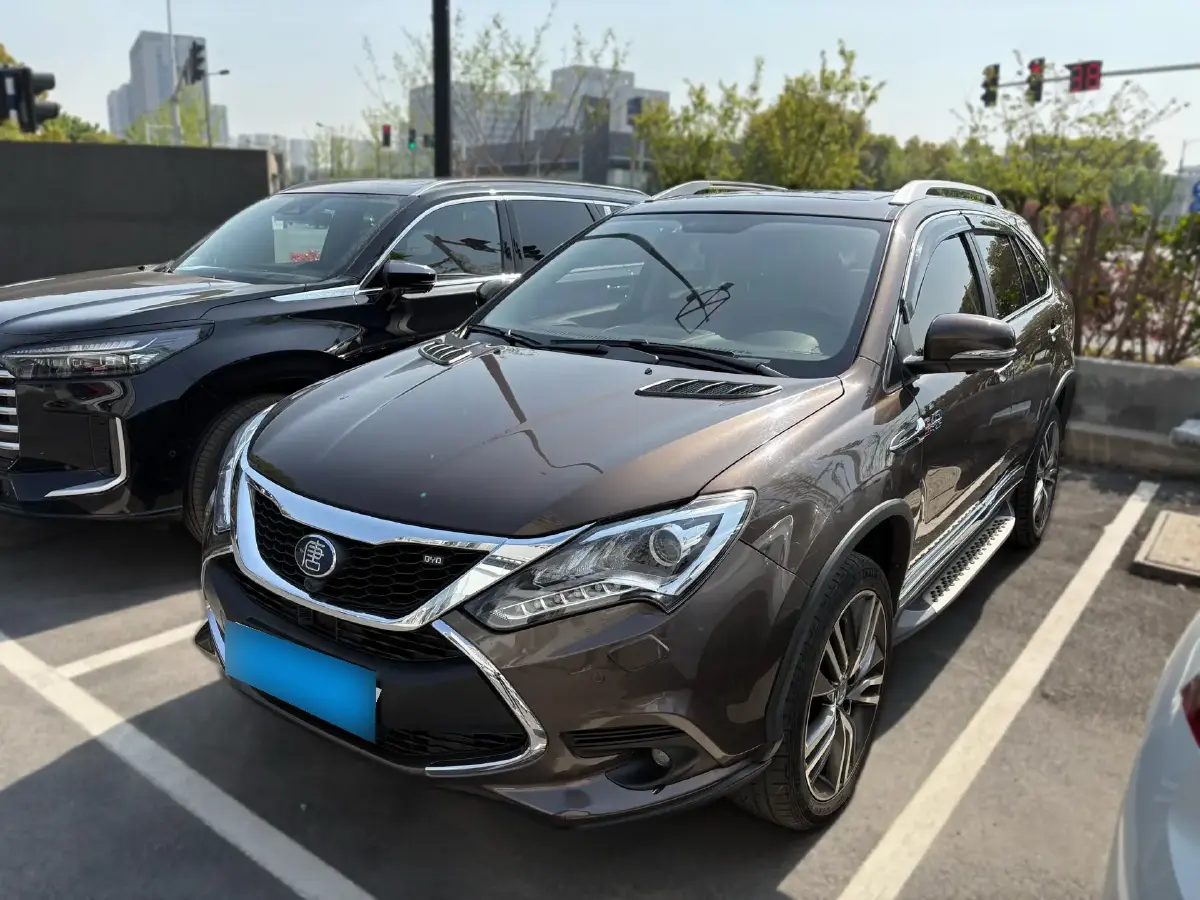 2017 BYD Tang 2.0T 205HP L4 6DCT PHEV