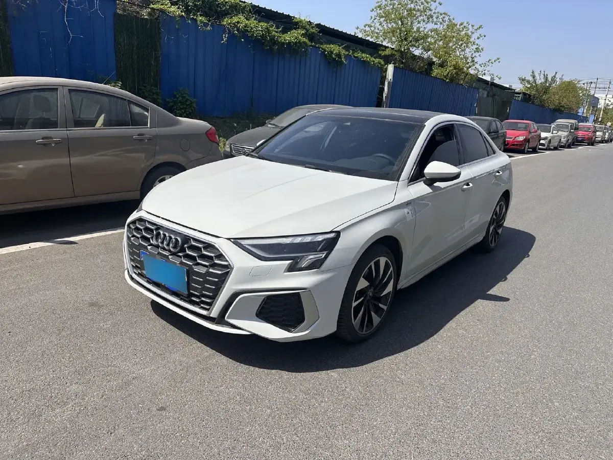 2023 Audi A3 1.4T 150HP L4 7DCT