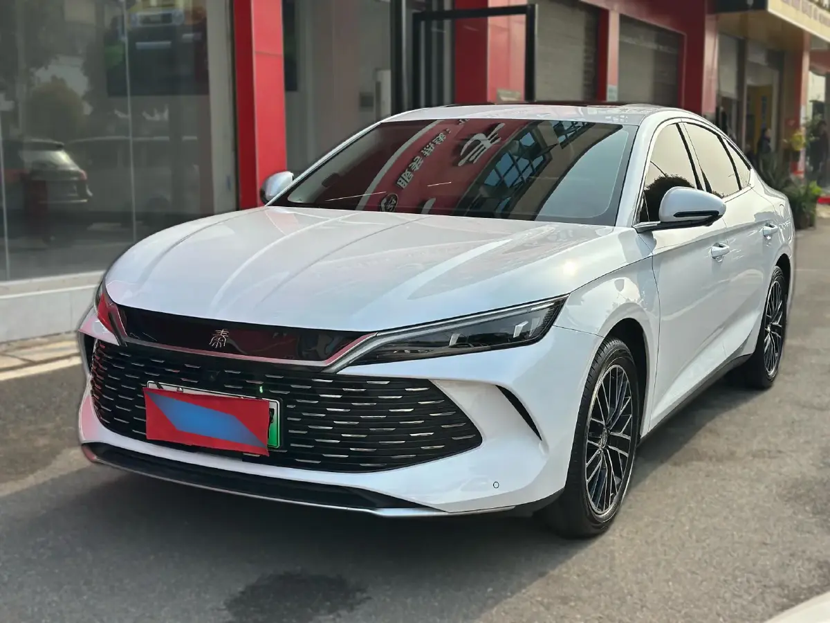 2024 BYD QinL 1.5L 101HP L4 E-CVT PHEV 15.87KWH