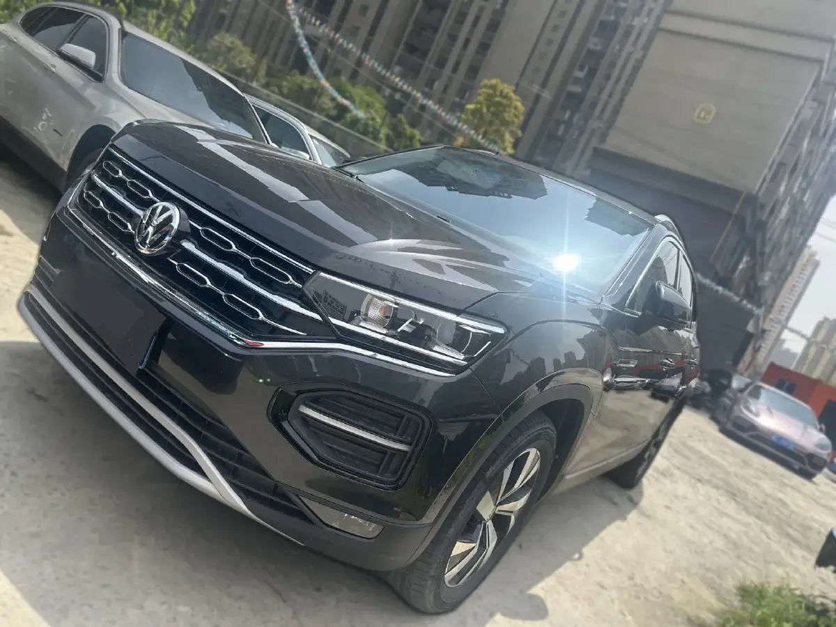 2021 Volkswagen Tayron 2.0T 186HP L4 7DCT