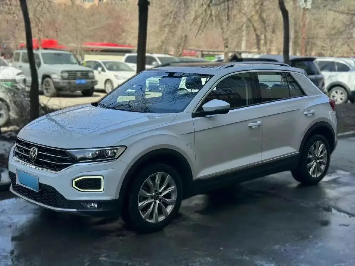 2022 Volkswagen T-Roc 1.4T 150HP L4 7DCT