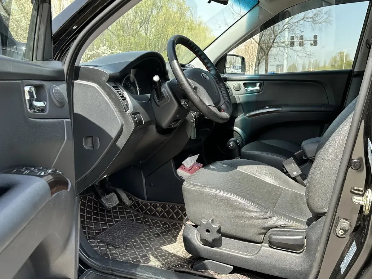 2013 Kia Sportage 2.0L 142HP L4 4AT,autocango,china used car exporter,china ev exporter,chinese used car exporter,chinese used ev exporter