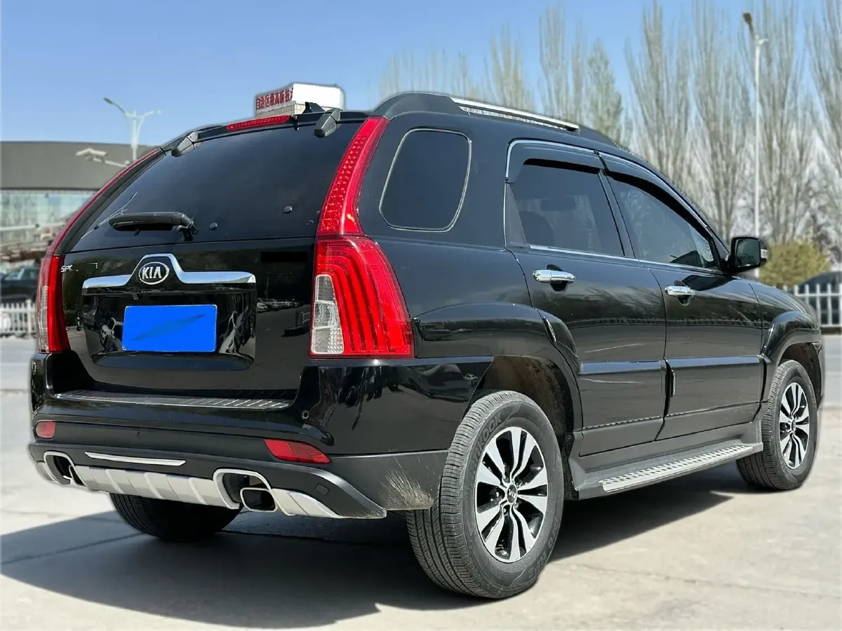 2013 Kia Sportage 2.0L 142HP L4 4AT,autocango,china used car exporter,china ev exporter,chinese used car exporter,chinese used ev exporter