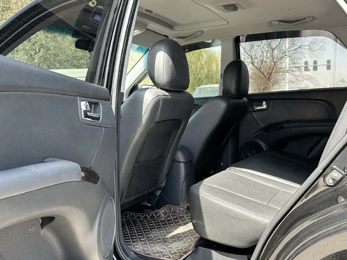 2013 Kia Sportage 2.0L 142HP L4 4AT,autocango,china used car exporter,china ev exporter,chinese used car exporter,chinese used ev exporter