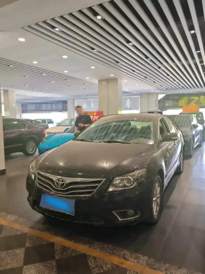 2013 Toyota Camry 2.0L 147HP L4 4AT