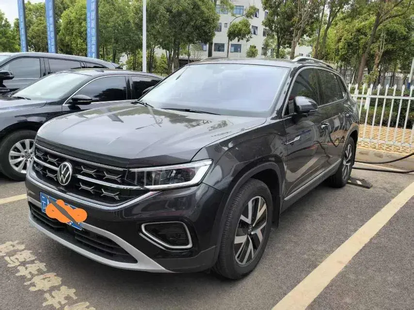 2024 Volkswagen Tayron 2.0T 186HP L4 7DCT