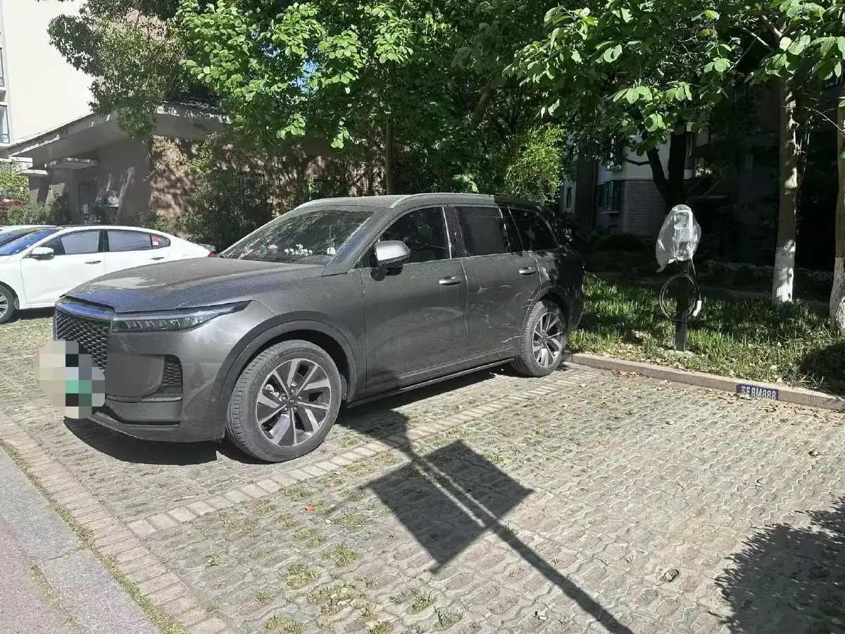 2021 Li ONE Range Extended 131HP REEV 40.5KWH