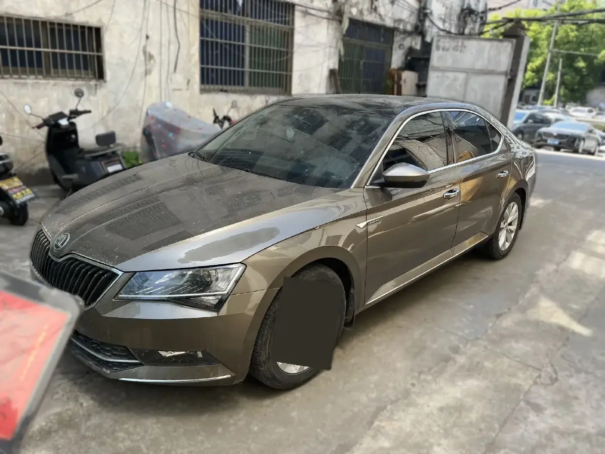 2018 Skoda Superb 1.4T 150HP L4 7DCT