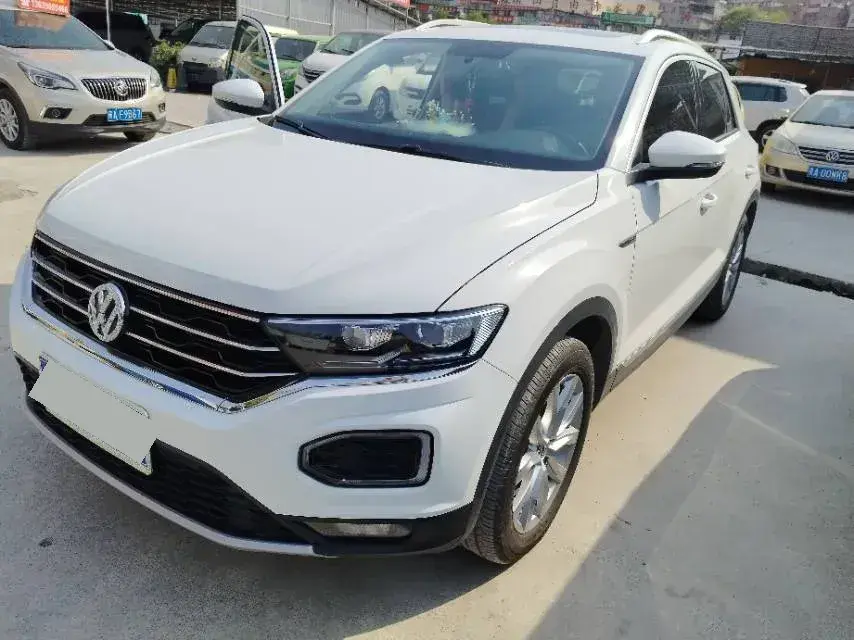 2019 Volkswagen T-Roc 1.4T 131HP L4 7DCT