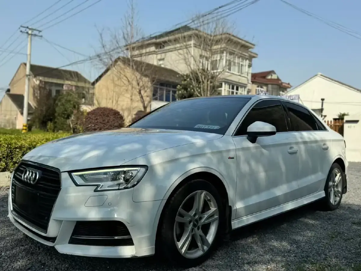 2018 Audi A3 1.4T 150HP L4 7DCT
